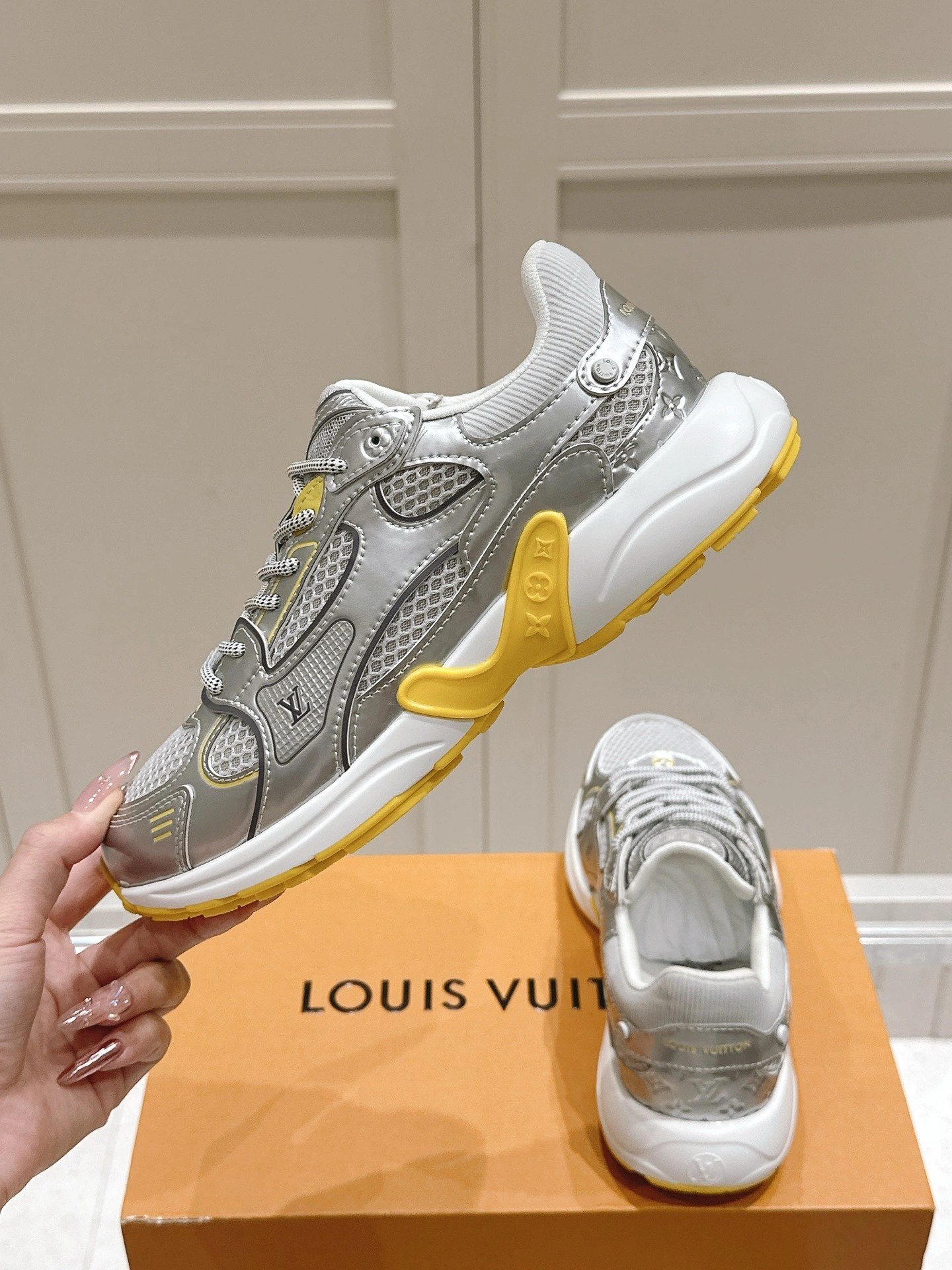 OOBB-- 8V 1AHOVQ Thick soles：3.5CM item:E-X062F0603